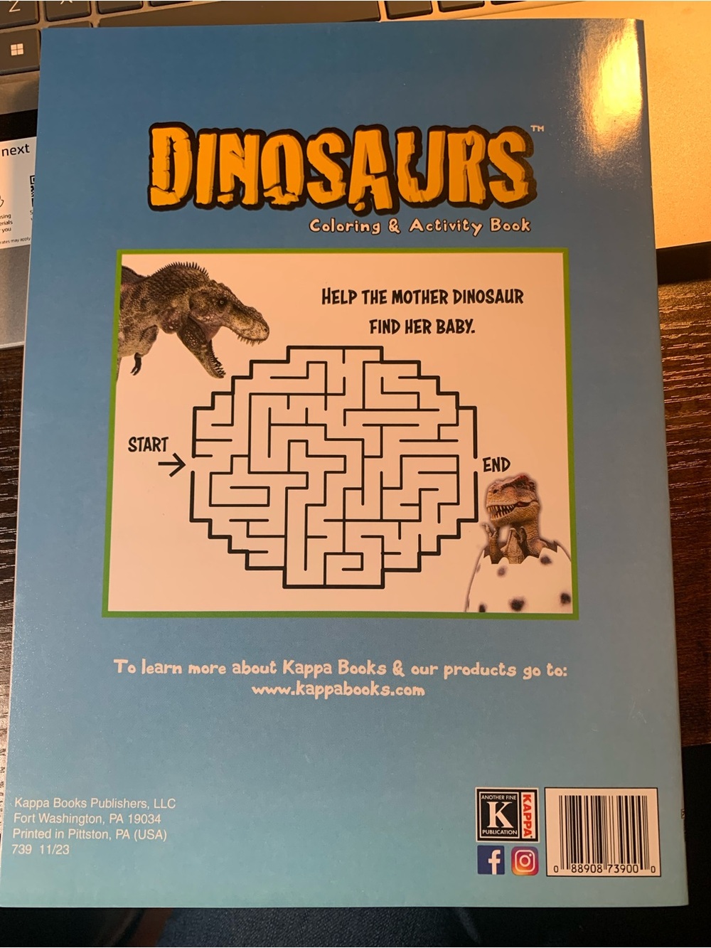 Coloring & Activity Books - Picture 4 of 4